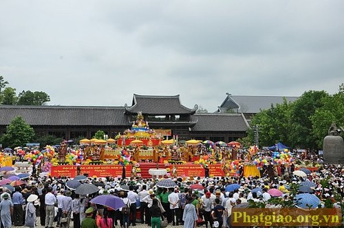 เปิดงานวิสาขบูชาโลกปี 2014 - ảnh 1